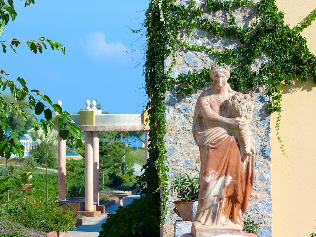 Orpheas Resort Hotel (Adults Only) Paralia Kourna Dış mekan fotoğraf