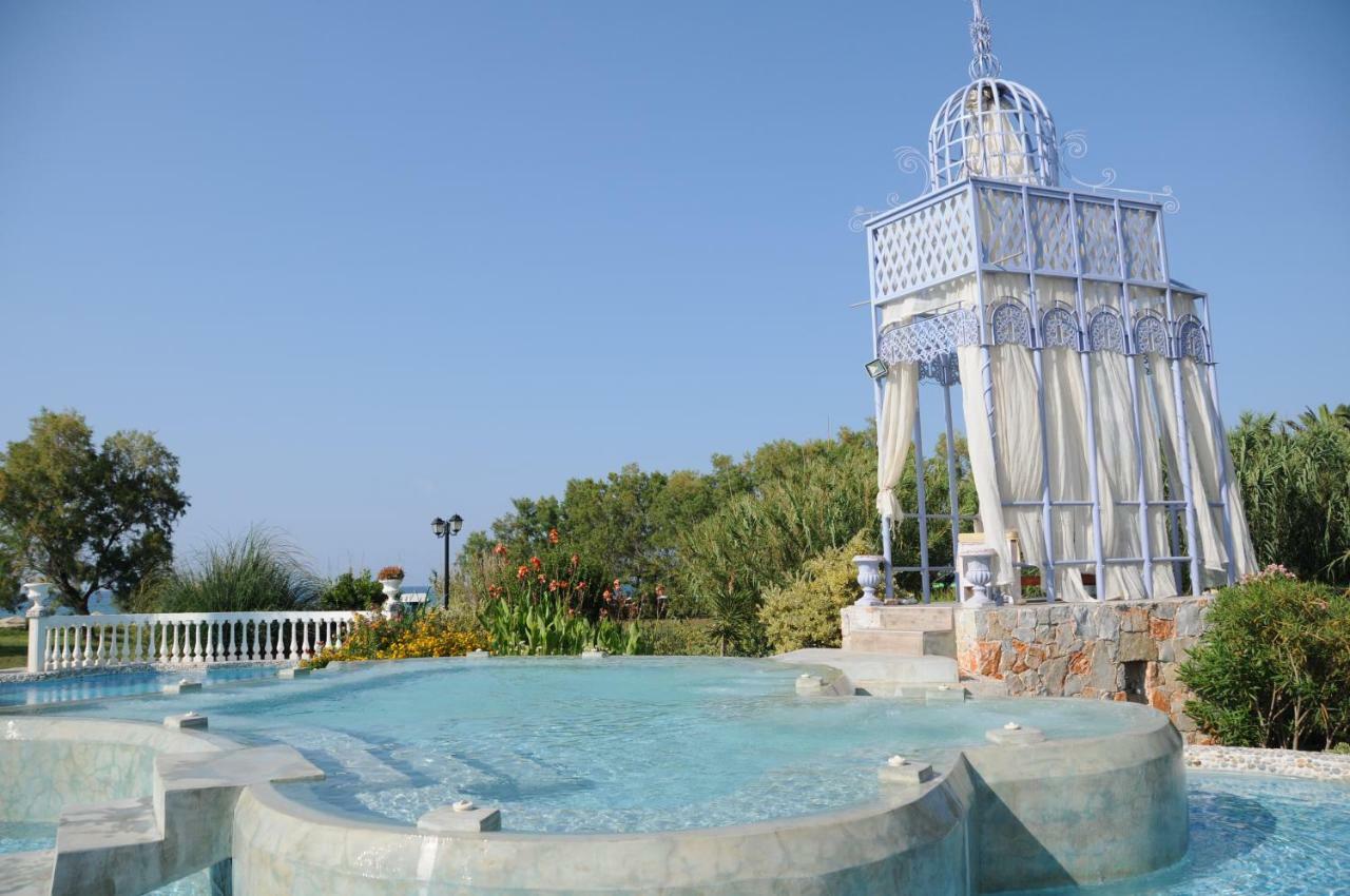 Orpheas Resort Hotel (Adults Only) Paralia Kourna Dış mekan fotoğraf